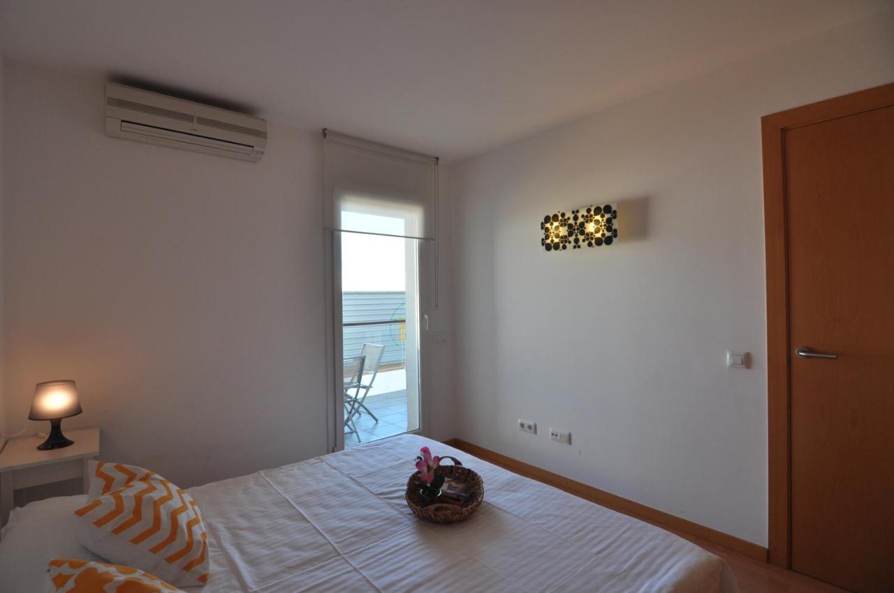 Rnet - 206 Apartments Roses Porto Mar Exteriör bild