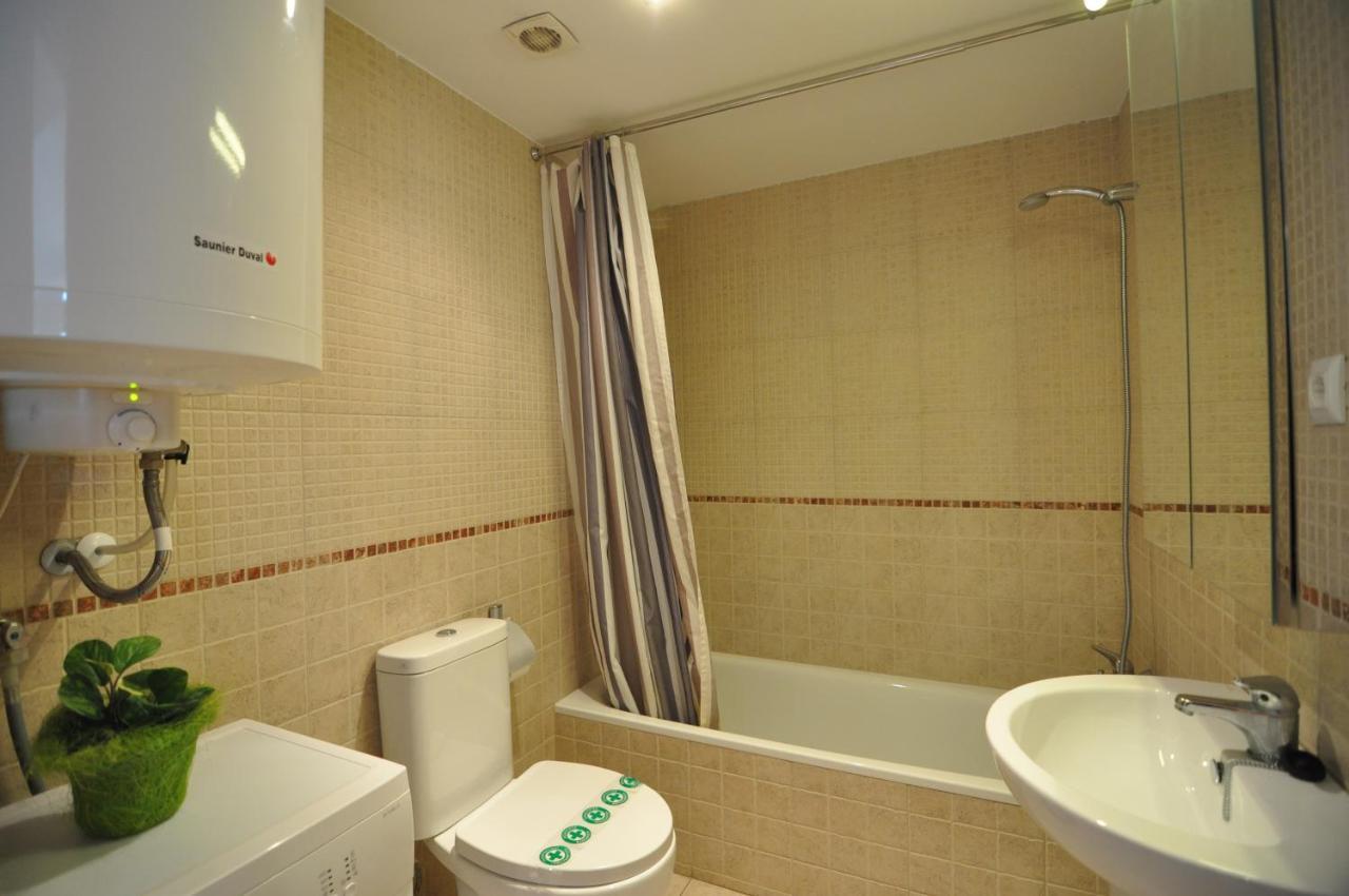 Rnet - 206 Apartments Roses Porto Mar Exteriör bild