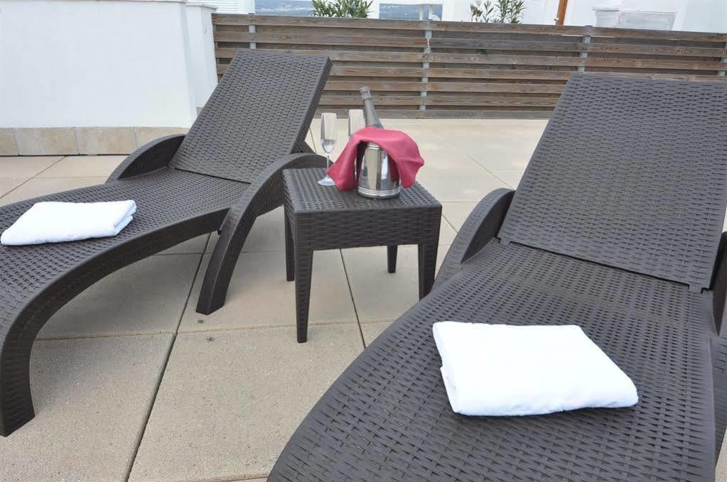 Rnet - 206 Apartments Roses Porto Mar Exteriör bild